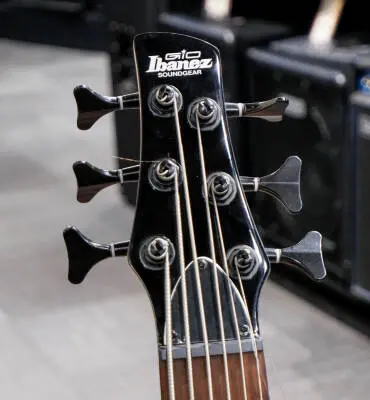 Ibanez - GSR206B SR Gio Bass Guitar - Walnut Flat 2